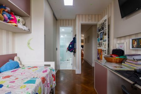 Apartamento à venda com 145m², 3 quartos e 3 vagasSuíte 1