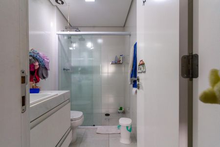 Apartamento à venda com 145m², 3 quartos e 3 vagasBanheiro da Suíte 1