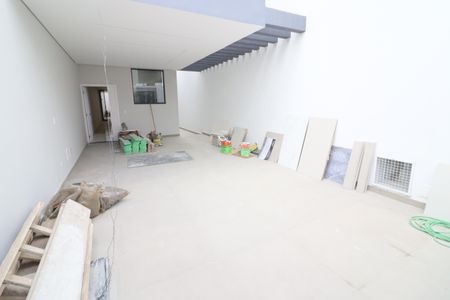 Casa à venda com 150m², 3 quartos e 4 vagasGaragem