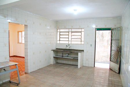 Casa para alugar com 105m², 2 quartos e sem vagaCozinha