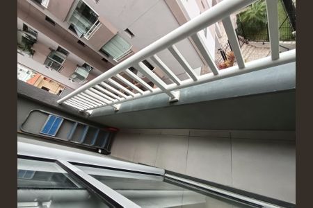 Studio para alugar com 25m², 1 quarto e sem vaga Studio para alugar com 25m², 1 quarto e sem vagaVaranda