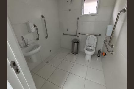 Studio para alugar com 25m², 1 quarto e sem vaga Studio para alugar com 25m², 1 quarto e sem vagaÁrea comum - Banheiro