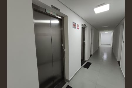 Studio para alugar com 25m², 1 quarto e sem vaga Studio para alugar com 25m², 1 quarto e sem vagaHall de Entrada