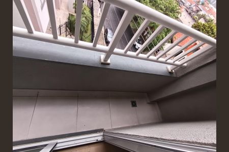 Studio para alugar com 25m², 1 quarto e sem vaga Studio para alugar com 25m², 1 quarto e sem vagaVaranda