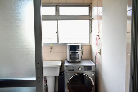 Apartamento à venda com 63m², 3 quartos e 1 vagaÁrea de Serviço