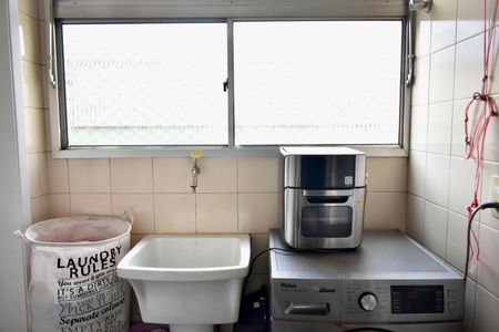 Apartamento à venda com 63m², 3 quartos e 1 vagaÁrea de Serviço