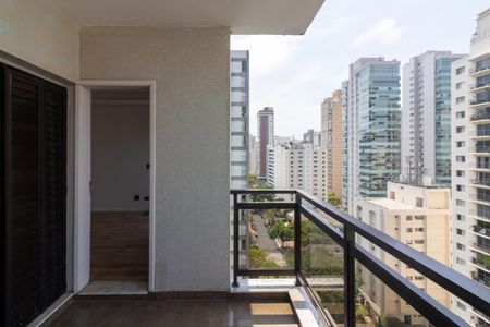 Varanda de apartamento à venda com 3 quartos, 240m² em Indianópolis, São Paulo