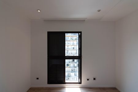 Apartamento à venda com 240m², 3 quartos e 3 vagasQuarto 1