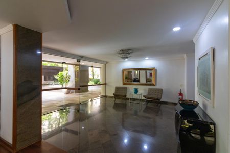 Apartamento à venda com 240m², 3 quartos e 3 vagasHall de entrada