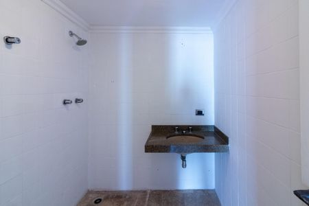 Apartamento à venda com 240m², 3 quartos e 3 vagasBanheiro