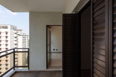 Apartamento à venda com 240m², 3 quartos e 3 vagasVaranda da Suíte