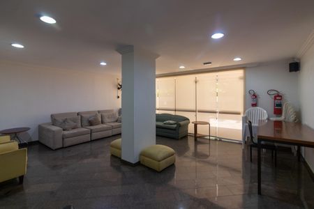 Apartamento à venda com 240m², 3 quartos e 3 vagasÁrea comum - Salão de festas