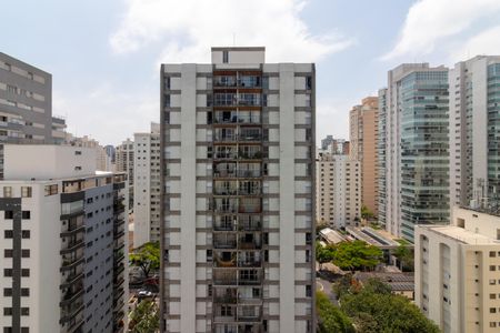 Apartamento à venda com 240m², 3 quartos e 3 vagasCobertura - Vista