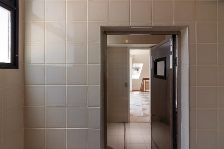 Apartamento à venda com 240m², 3 quartos e 3 vagasCobertura - sauna