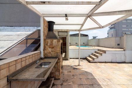 Apartamento à venda com 240m², 3 quartos e 3 vagasCobertura - churrasqueira