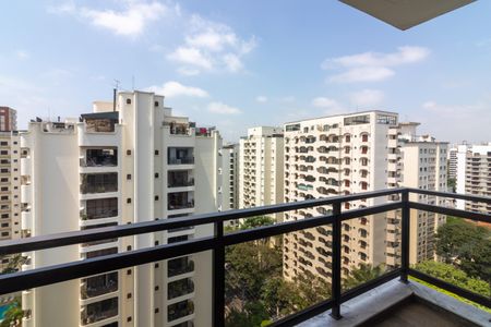 Apartamento à venda com 240m², 3 quartos e 3 vagasVaranda