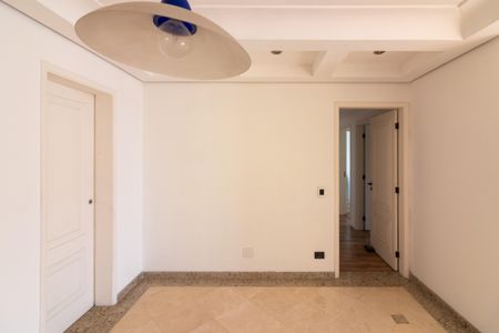 Sala de apartamento à venda com 3 quartos, 240m² em Indianópolis, São Paulo