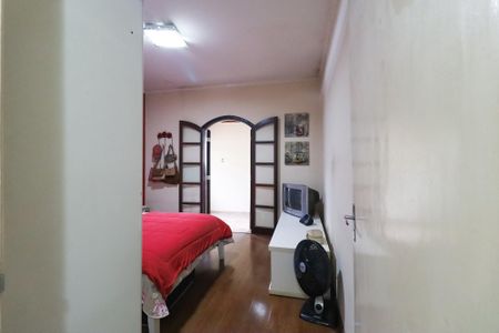 Casa à venda com 133m², 3 quartos e 2 vagas Casa à venda com 133m², 3 quartos e 2 vagasQuarto