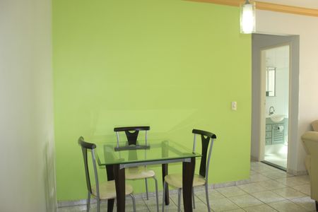 Apartamento para alugar com 54m², 2 quartos e 1 vagaSala