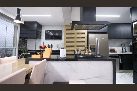 Apartamento à venda com 80m², 2 quartos e 2 vagasCozinha