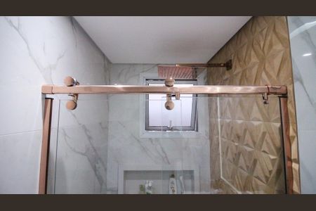 Apartamento à venda com 80m², 2 quartos e 2 vagasBanheiro da Suíte 1