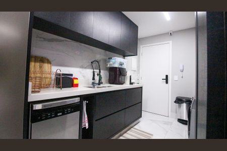 Apartamento à venda com 80m², 2 quartos e 2 vagasÁrea de Serviço