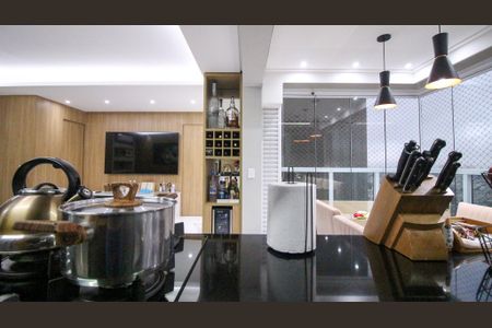 Apartamento à venda com 80m², 2 quartos e 2 vagasCozinha