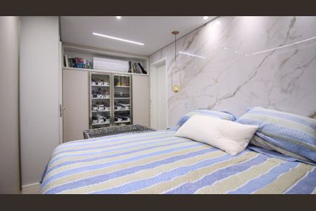 Apartamento à venda com 80m², 2 quartos e 2 vagasSuíte 2