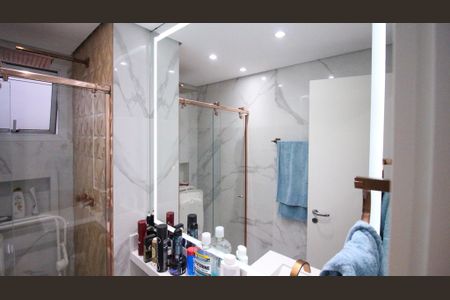 Apartamento à venda com 80m², 2 quartos e 2 vagasBanheiro da Suíte 1