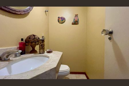 Apartamento à venda com 168m², 4 quartos e 1 vagaLavabo