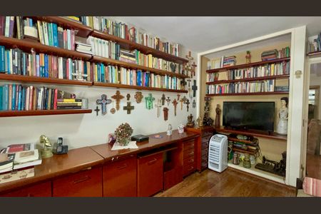 Apartamento à venda com 168m², 4 quartos e 1 vagaQuarto