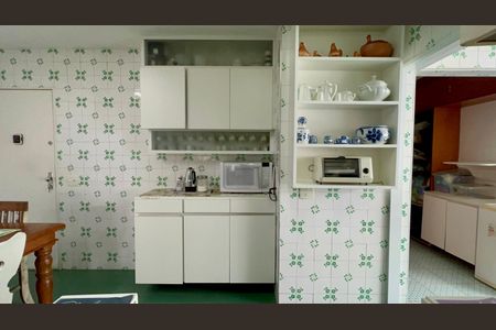 Apartamento à venda com 168m², 4 quartos e 1 vagaCozinha