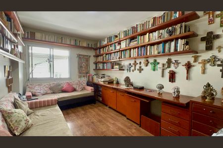 Apartamento à venda com 168m², 4 quartos e 1 vagaQuarto