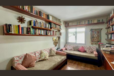 Apartamento à venda com 168m², 4 quartos e 1 vagaQuarto