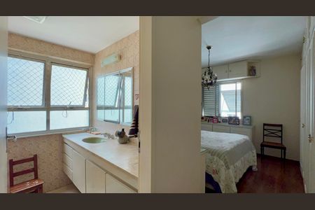 Apartamento à venda com 168m², 4 quartos e 1 vagaSuíte 2