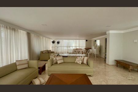 Apartamento à venda com 168m², 4 quartos e 1 vagaÁrea comum - Salão de Festas