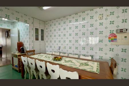 Apartamento à venda com 168m², 4 quartos e 1 vagaCopa