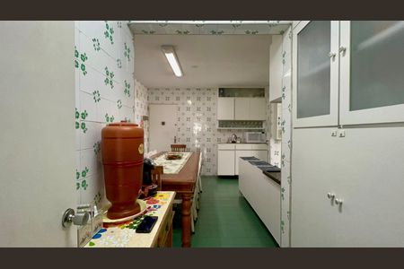 Apartamento à venda com 168m², 4 quartos e 1 vagaCozinha