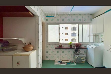 Apartamento à venda com 168m², 4 quartos e 1 vagaÁrea de Serviço