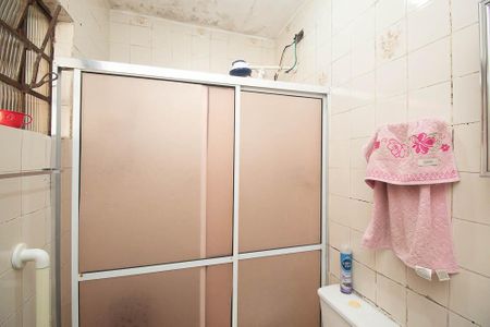 Casa à venda com 300m², 4 quartos e 1 vagaBanheiro 1