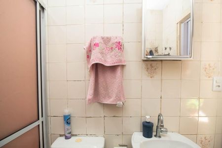 Casa à venda com 300m², 4 quartos e 1 vagaBanheiro 1