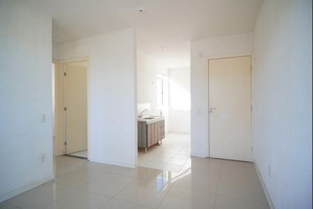 Sala de apartamento para alugar com 2 quartos, 42m² em Protásio Alves, Porto Alegre