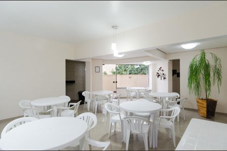 Apartamento à venda com 90m², 3 quartos e 2 vagas Apartamento à venda com 90m², 3 quartos e 2 vagasÁrea comum - Salão de festas