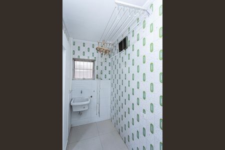 Casa para alugar com 80m², 2 quartos e 1 vagaÁrea de Serviço