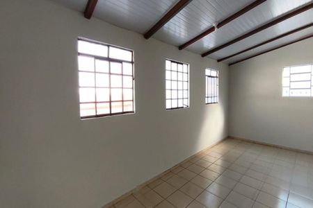 Casa à venda com 3 quartos, 300m² em Palmares, Belo Horizonte