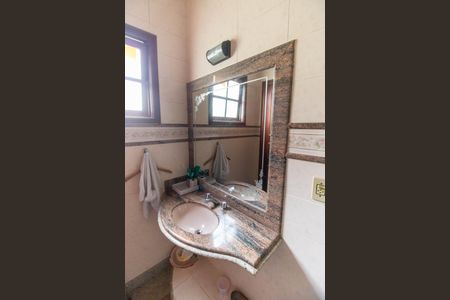 Casa para alugar com 800m², 5 quartos e 2 vagasBanheiro da Suíte 1