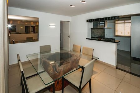 Sala de apartamento para alugar com 4 quartos, 120m² em Ouro Preto, Belo Horizonte