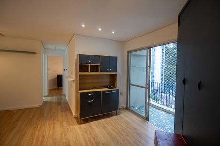 Sala de apartamento para alugar com 2 quartos, 56m² em Vila Indiana, São Paulo