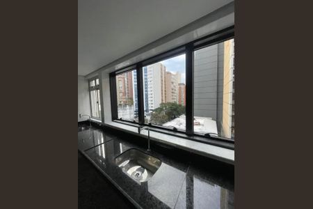 Apartamento à venda com 2 quartos, 54m² em Centro, Belo Horizonte