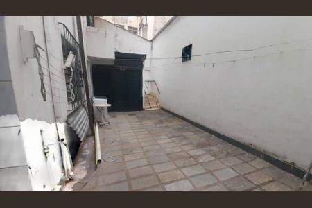 Casa à venda com 261m², 4 quartos e 2 vagas